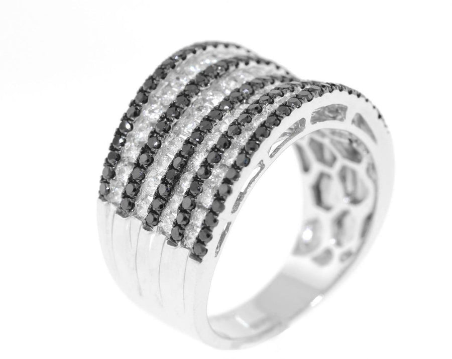 1.70ct Black and White Diamond Ring 18k White Gold Band