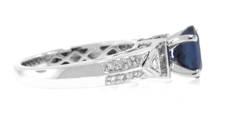 2.30ct Blue Sapphire and Diamond Ring 18k White Gold