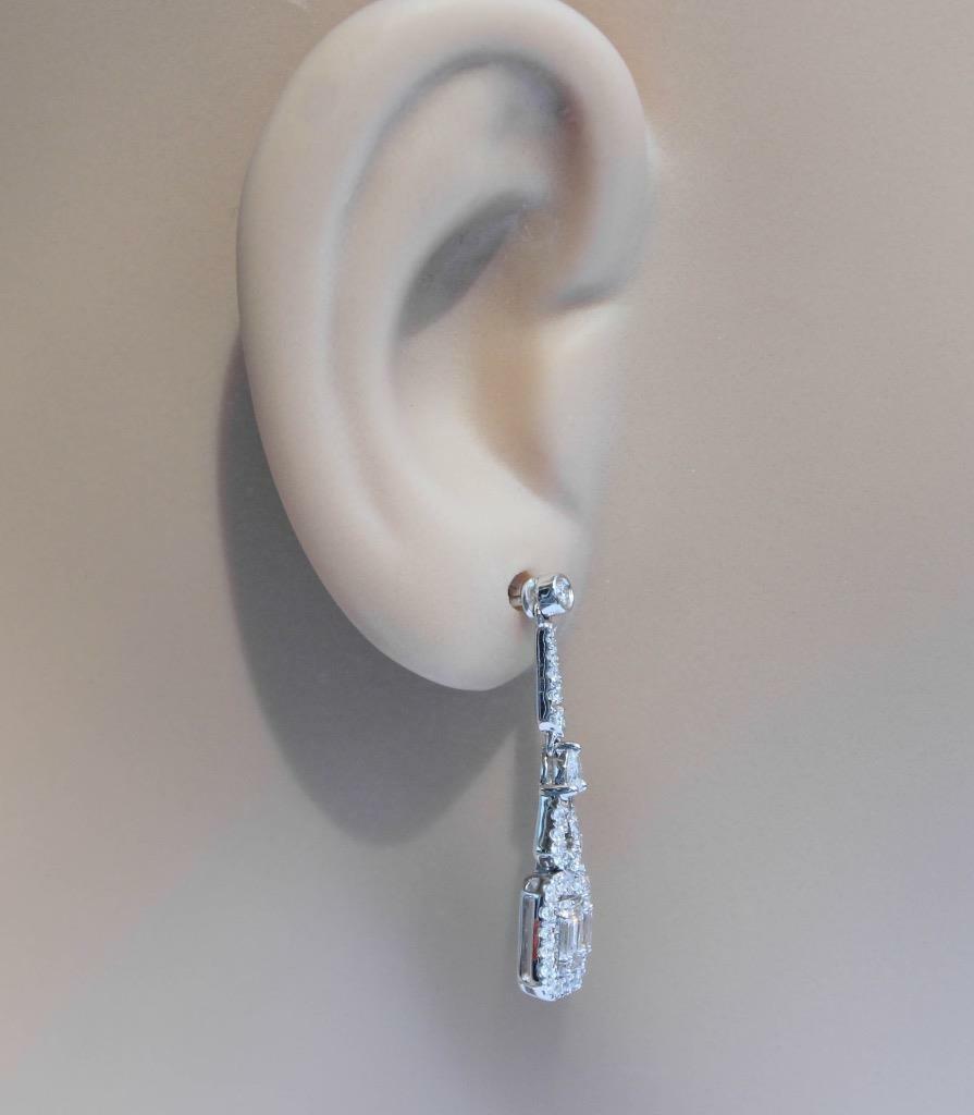 1.00ct Diamond Dangle Earrings Baguette Drop 18k White Gold