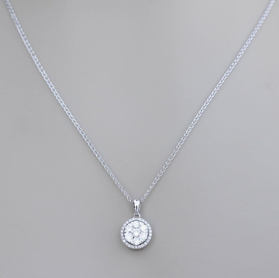 0.90ct Diamond Halo Pendant 18k White Gold Necklace 10.5mm